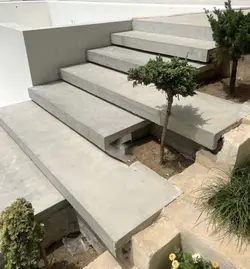 پله بتن اکسپوز کرو دار