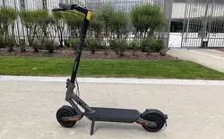 اسکوتر برقی شیائومی Xiaomi Electric Scooter 4 Ultra (اورجینال پلمپ ارسال فوری) - فروشگاه اینترنتی زیکتز