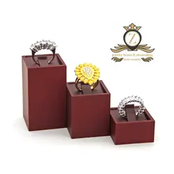 اکسسوری – نگهدارنده حلقه ویترین جواهرات