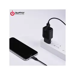شارژر دیواری تک پورت هوکو مدل C22A همراه با کابل Lightning - ایلیا کامپیوتر