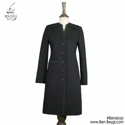 مانتو شلوار فرم اداری مشکی سرشانه دوبل نوار دوزی مشکی کد 7820