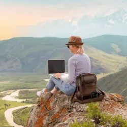 کیف دوربین COOL (CrazyHorse)