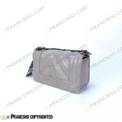 کیف پاسپورتی شنل مدل گلدوزی هفتی کوچک خاکستری روشن