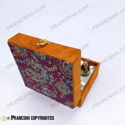ست هدیه شات حیوانات طلایی 4 عددی با جعبه کادویی مخمل سنتی