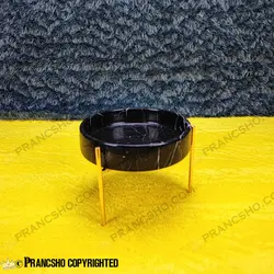 ست پذیرایی استوانه‌ای سنگی با پایه میخی طلایی سنگ مشکی خط سفید