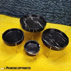 شکلات خوری بزرگ سنگی پایه میخی نقره‌ای سنگ مشکی خط سفید