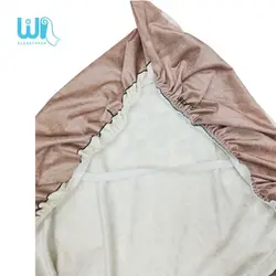 روفرشی کشدار کد ۲۰۷ طرح کرم طلایی