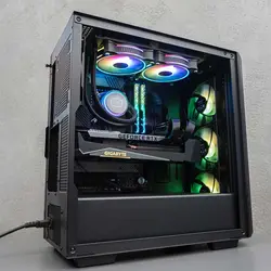 سیستم گیمینگ اسکای تایتان