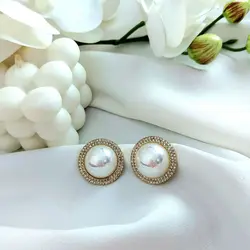 گوشواره مروارید گرد دور نگین