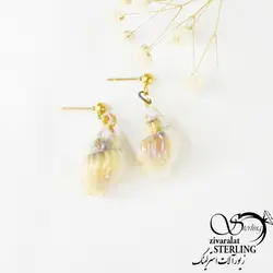 گوشواره با آویز صدف رنگ ثابت