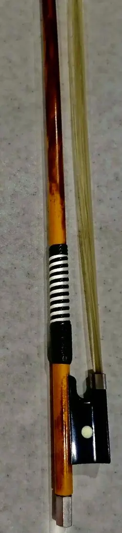 آرشه گولدن ستراد