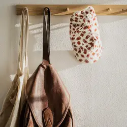 جا لباسی با 6 دستگیره چوب بلوط مدل HÖVOLM | برند ایکیا | ارسال 15 الی 20 روز کاری