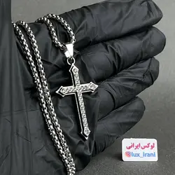 گردنبند صلیب نگین دار - فروشگاه لوکس ایرانی