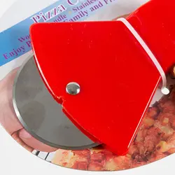 پیتزا بر دسته چوبی مدل تبر