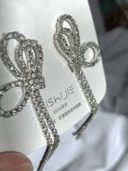 گوشواره پاپیونی دخترانه بدل