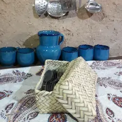 جعبه قاشق و چنگال حصیری درب دار