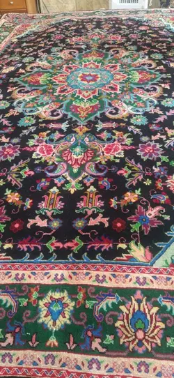 فرش دستبافت 6 متری هریس سالاری گل ابریشم تبریز - کد 25 - فروشگاه فرش و تابلوفرش شکوری