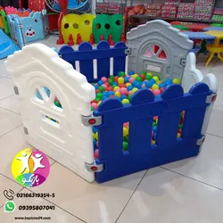 استخر توپ شادی