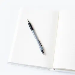دفتر خط دار 