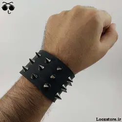 دستبند تیغ دار چرم سه ردیف
