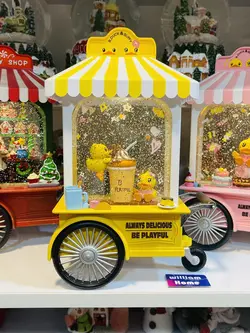 کالسکه موزیکال زرد، جوجه ها