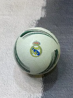 توپ لاستیکی رئال مادرید