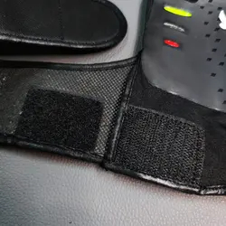 دستکش بدنسازی و ورزشی مچبنددار حرفه ای آندزآرمور