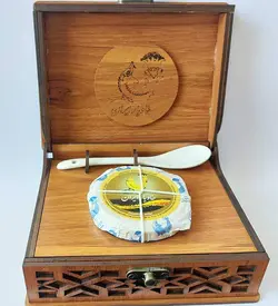 خاویار آسترا طلایی