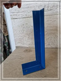 پایه فلزی رنگ شده