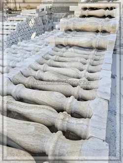 نرده صراحی سنگی تراش گردسر و ته مربع کرم روشن 70 سانتی