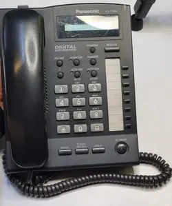 تلفن دیجیتال پاناسونیک مدل KX-T7665