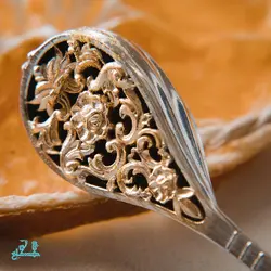 آویز تنبور