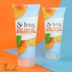 اسکراب زردآلو سنت ایوز