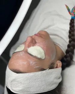 ماسک لاتکسی کلاژن چشم برند میناتور