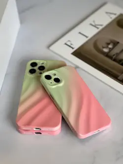 قاب برجسته موج دار طرح گرادیانت آیفون13 - فروشگاه اینترنتی کیس آپ|قاب گوشی|لوازم جانبی موبایل |گلس