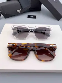 عینک افتابی برند پرادا مدل PR04