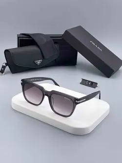 عینک افتابی برند پرادا مدل PR04