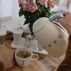 کتری ساده اسمگ رنگ مشکی مدل KLF03