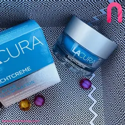 کرم مرطوب کننده و ضد چروک خاویار لاکورا مدل kaviar