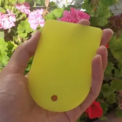 کاردک شیشه دودی خودرو کد 1847