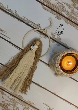 آویز دختر مکرومه