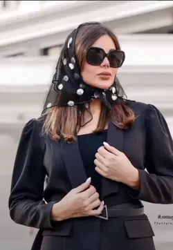 اسکارف بابونه قواره دار درجه یک مینی اسکارف بابونه دستمال سر گیپوری اسکارف بابونه اسکارف گیپوری مینی اسکارف گیپوری بابونه