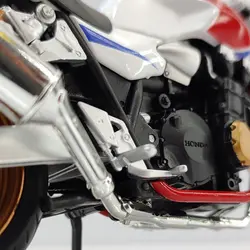 ماکت موتور سیکلت سی بی 1300 CB سفید طلایی سایز 1:12