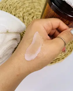 ماسک مو داخل حمام آرگان