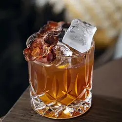 نیم لیوان اپرا کریستال ایتالیا RCR Opera 300cc