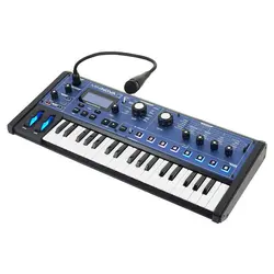 سینتی سایزر Novation MiniNova