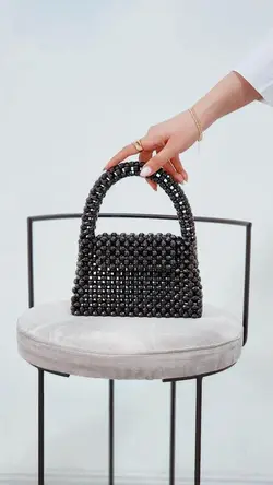 کیف مهره بافی مشکی