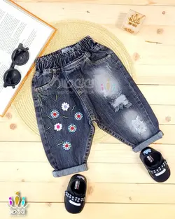 شلوار لی گل گلی مام استایل دخترانه