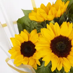 دسته گل آفتابگردان کد 6640