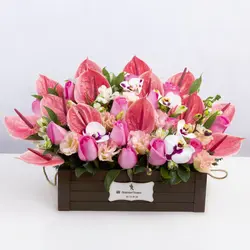 باکس چوبی گل رز و آنتوریوم کد 2770